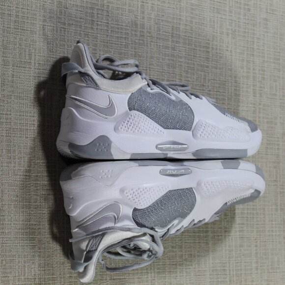 NWOT Nike Air Paul George Size 7.5 White and Wolf Grey Athletic Sneakers - Picture 4 of 6